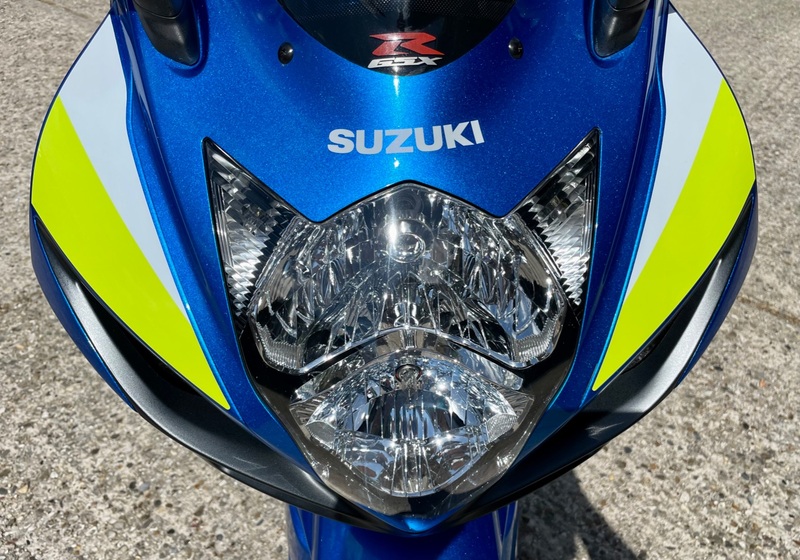 SUZUKI GSXR