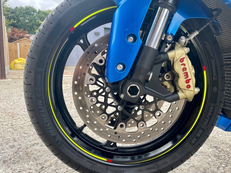 SUZUKI GSXR