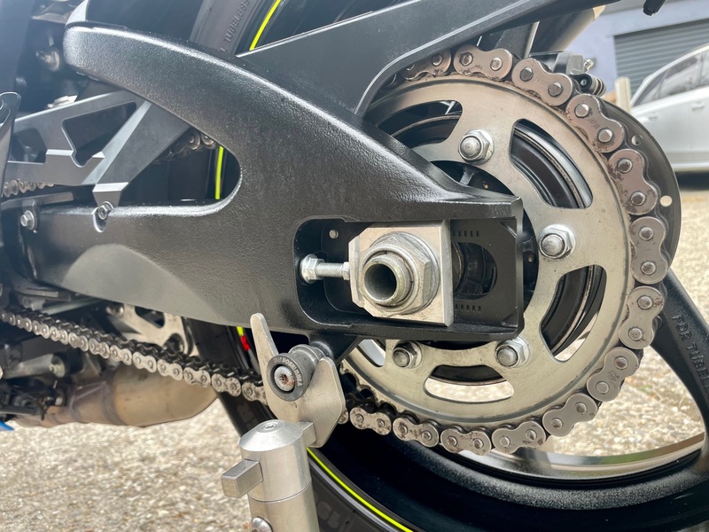 SUZUKI GSXR