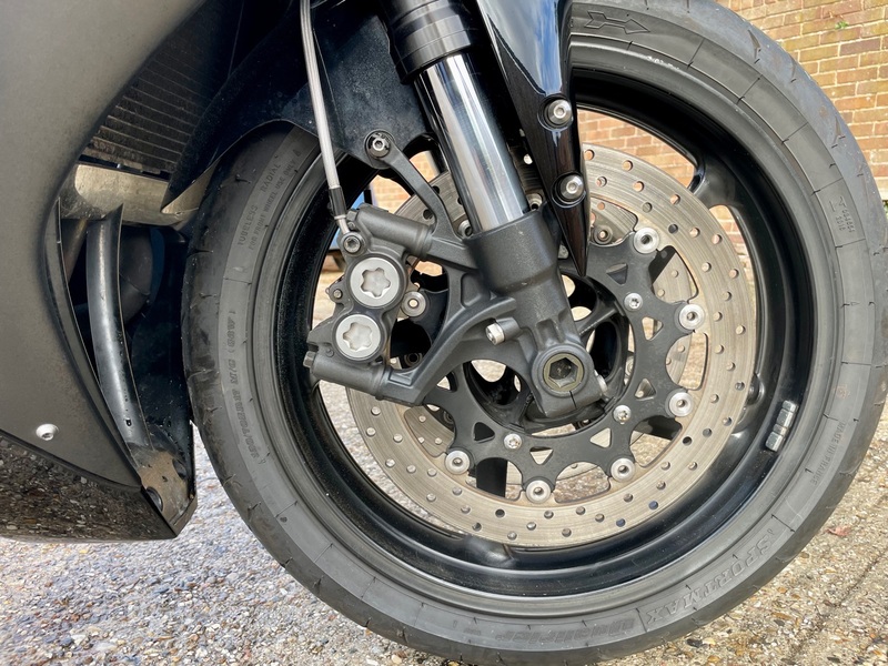 YAMAHA YZF