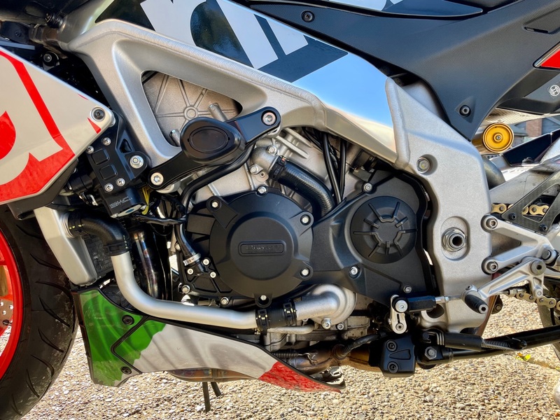 APRILIA Tuono