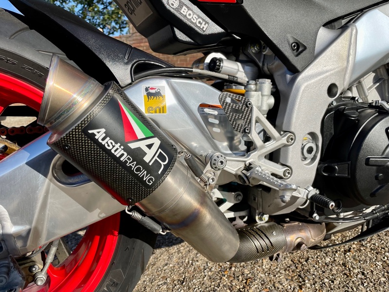APRILIA Tuono