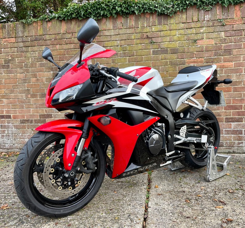 HONDA CBR