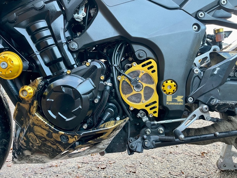 KAWASAKI ZR