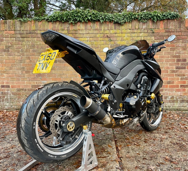 KAWASAKI ZR