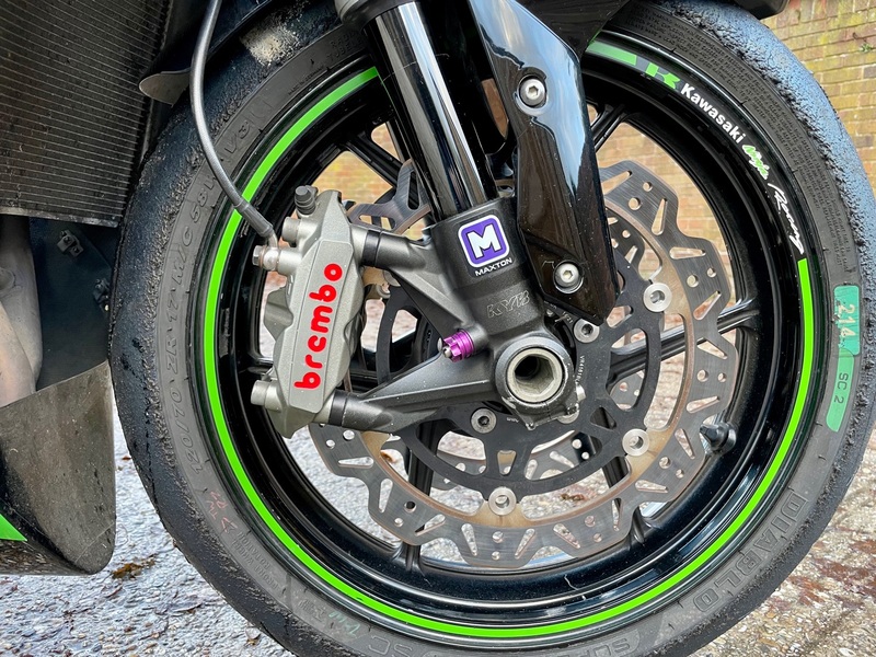 KAWASAKI ZX