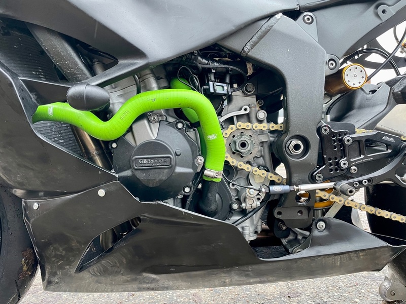 KAWASAKI ZX-6R