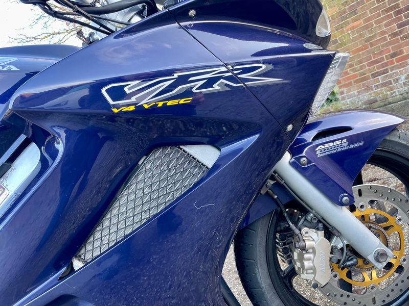 HONDA VFR