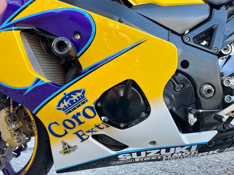 SUZUKI GSXR750