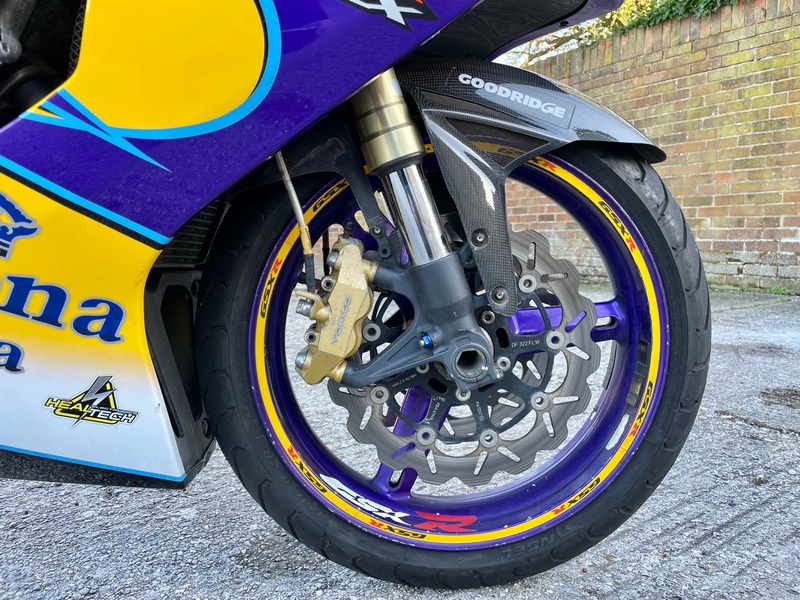 SUZUKI GSXR750