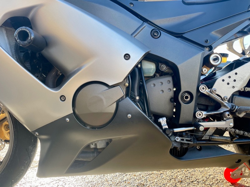 KAWASAKI ZX
