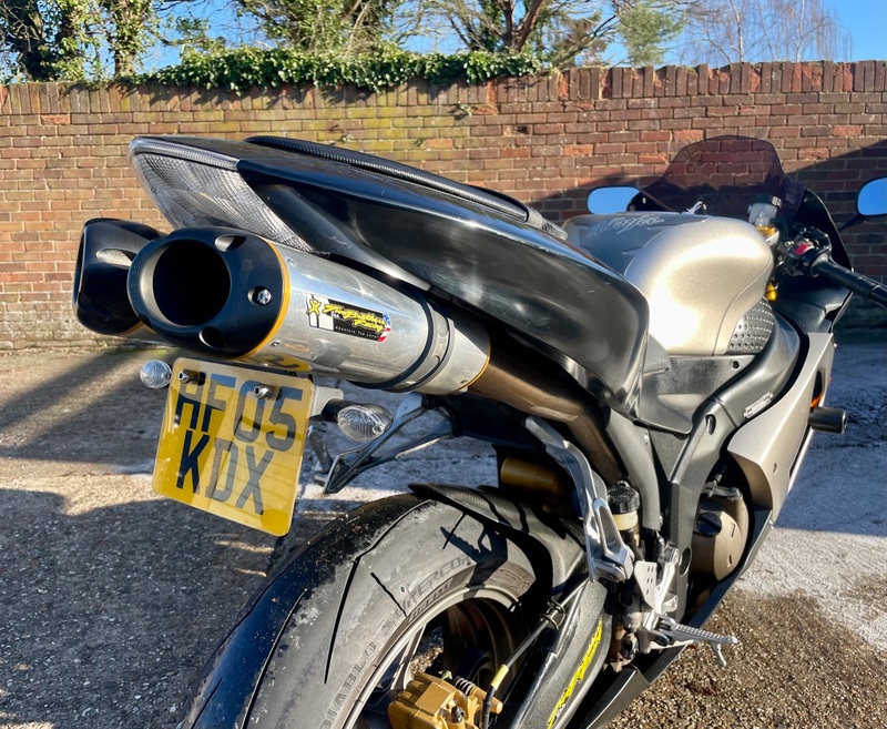 KAWASAKI ZX