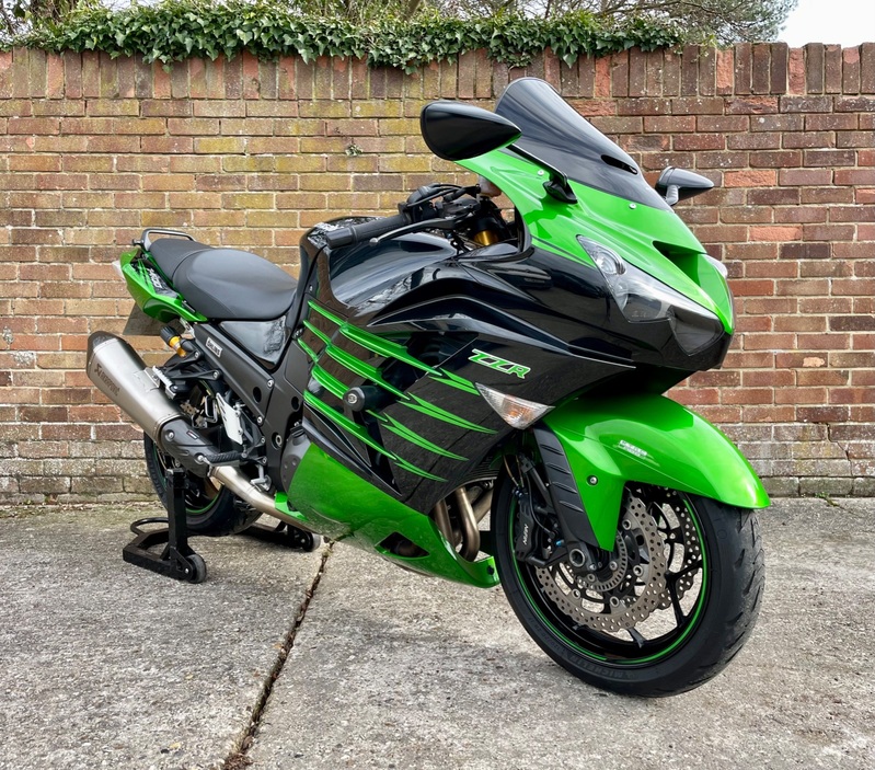 KAWASAKI ZX