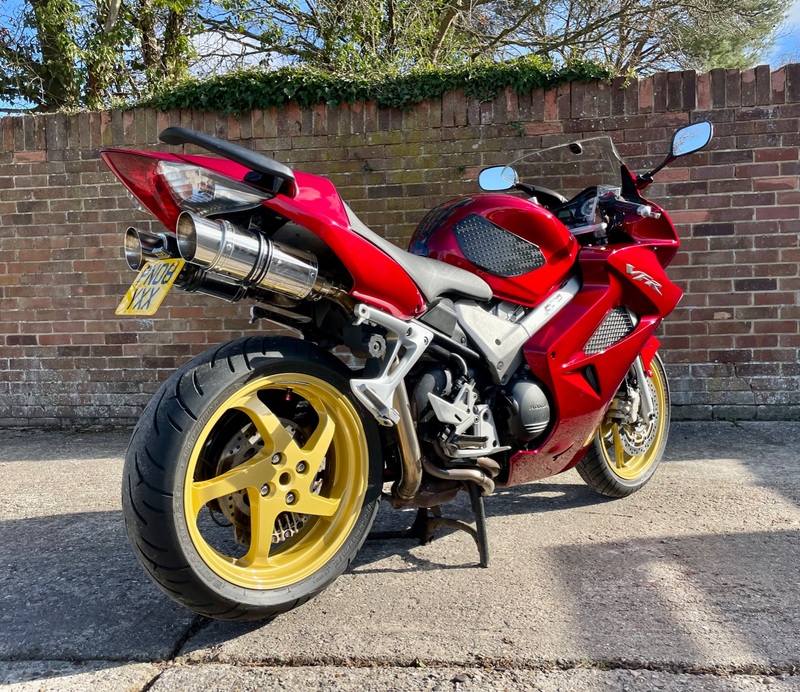 HONDA VFR800F