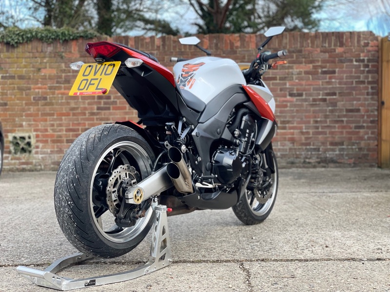 KAWASAKI ZR