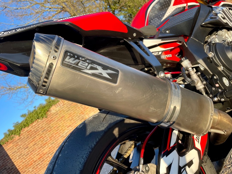 YAMAHA YZF