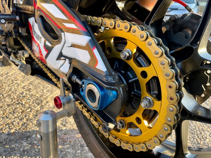 YAMAHA YZF