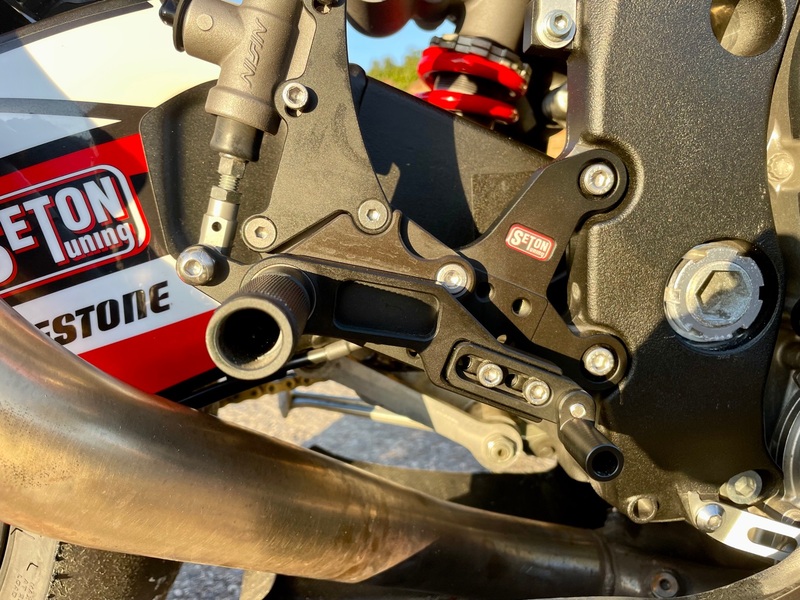 YAMAHA YZF