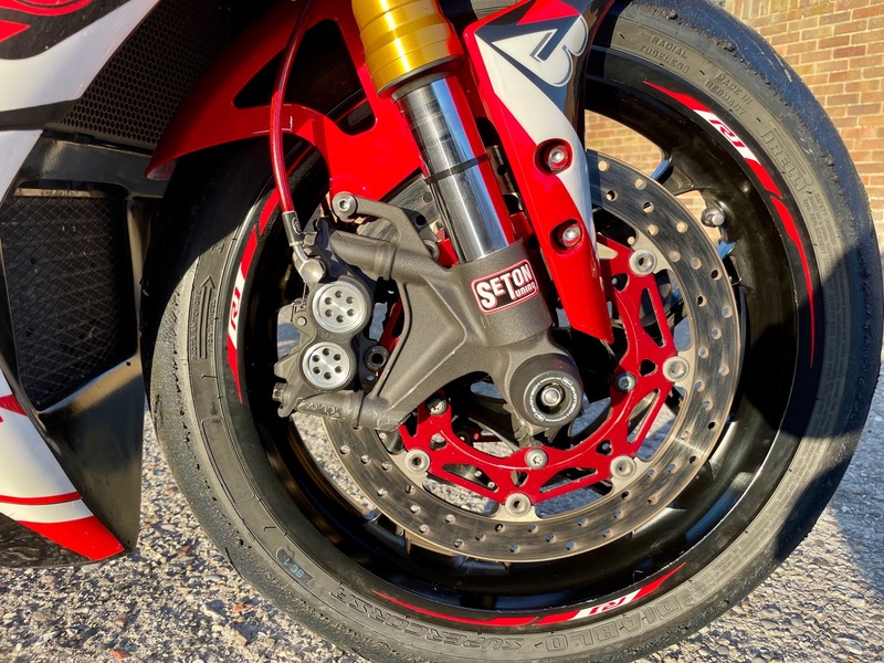 YAMAHA YZF