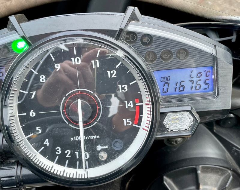 YAMAHA YZF