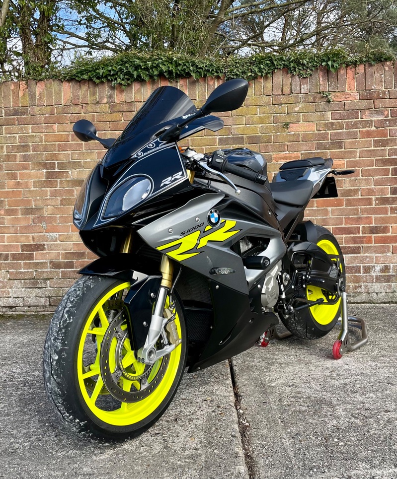 BMW S1000RR