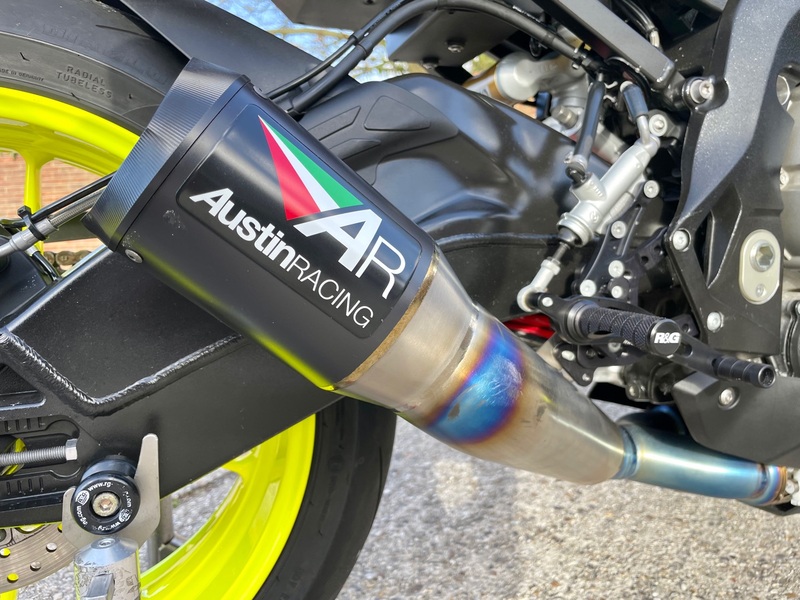 BMW S1000RR