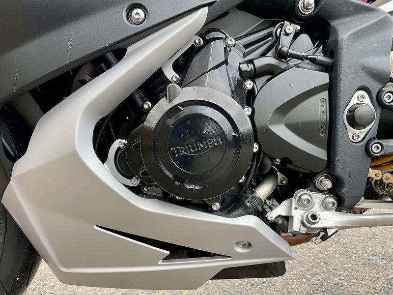 TRIUMPH Daytona