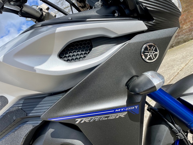 YAMAHA MT-09