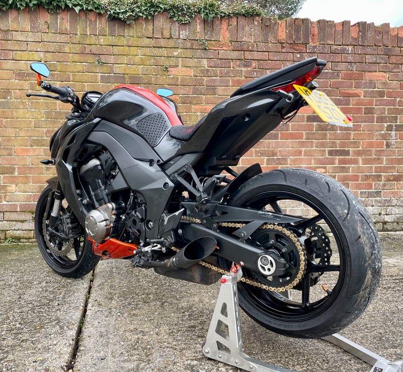 KAWASAKI ZR