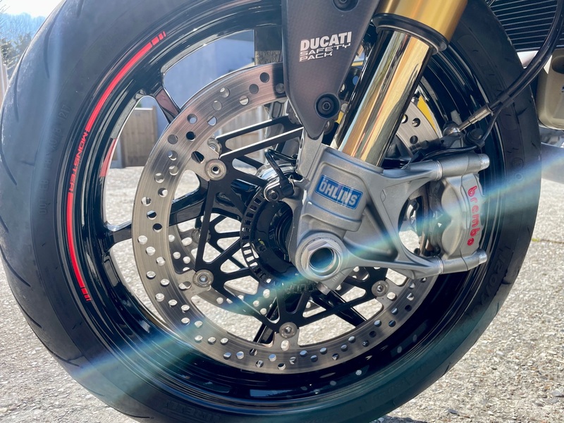 DUCATI MONSTER 1200