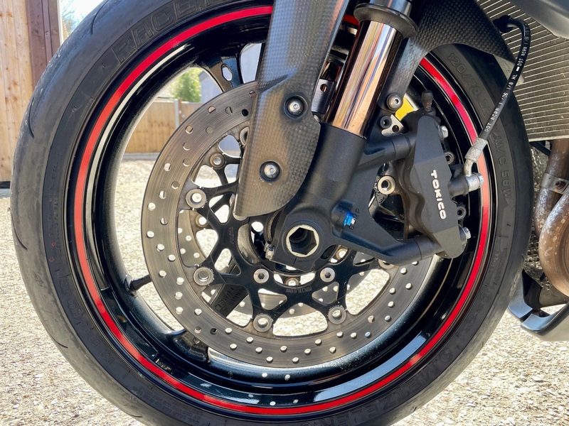SUZUKI GSXR