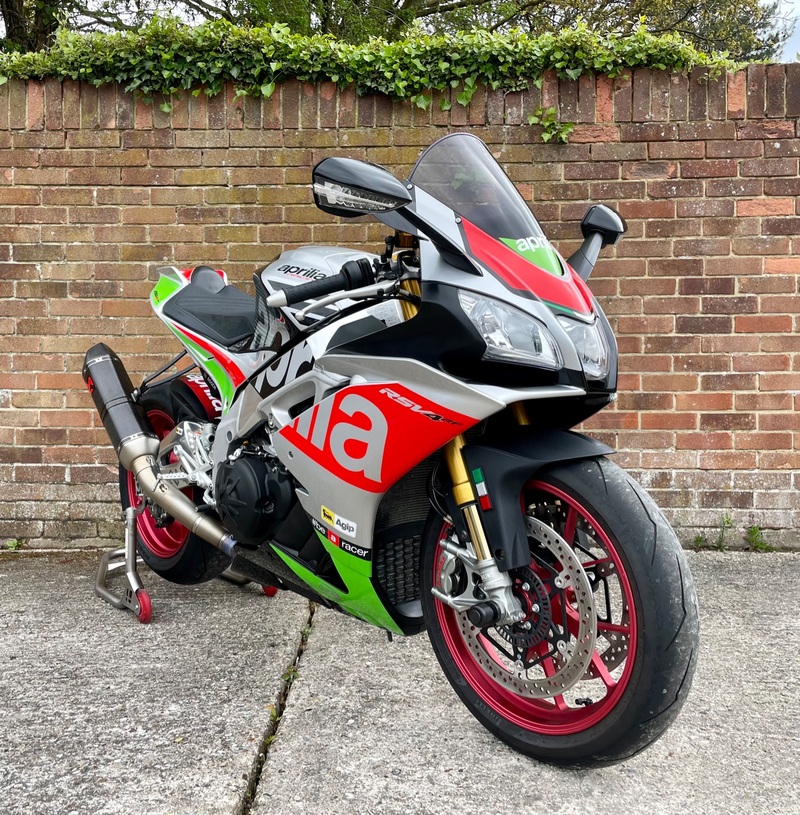 View APRILIA RSV 4 1000 RF