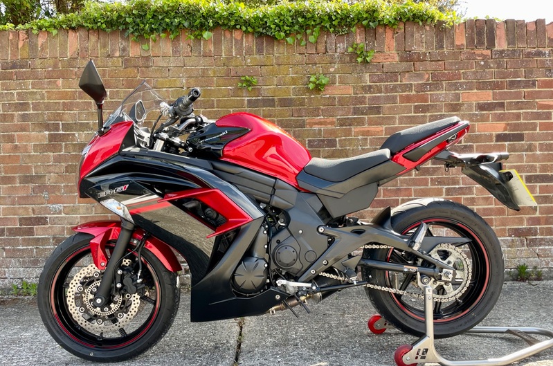 KAWASAKI ER-6F