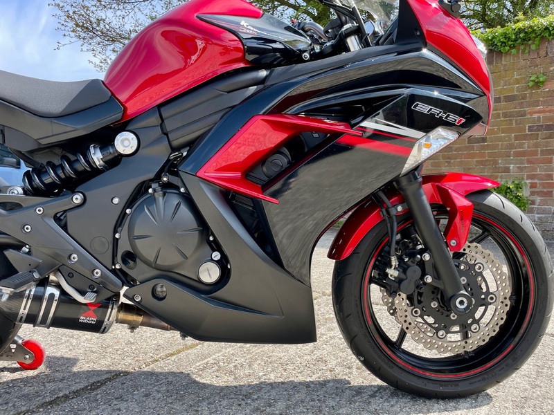 KAWASAKI ER-6F