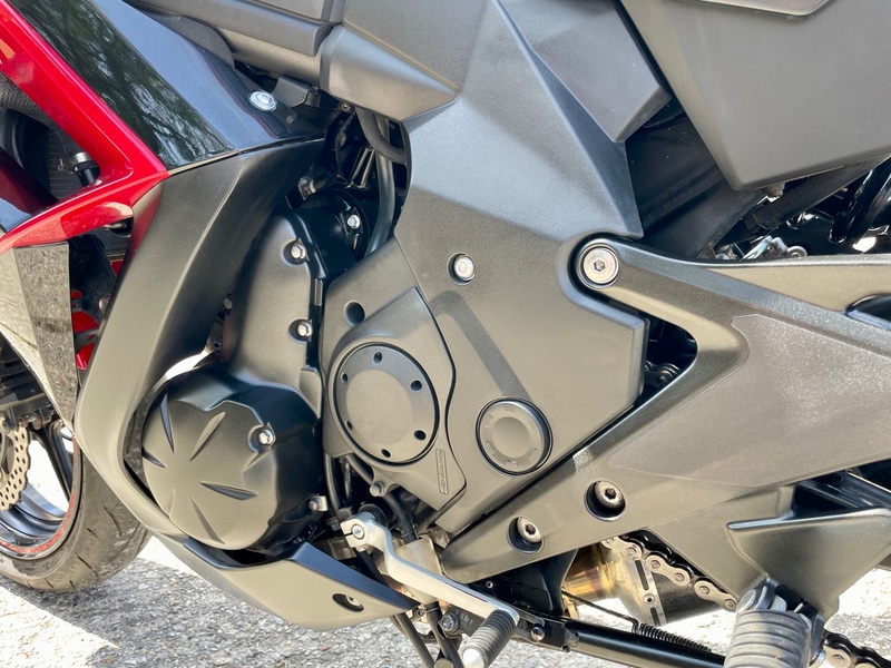 KAWASAKI ER-6F