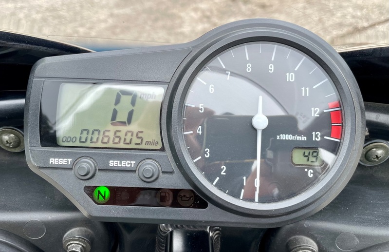 YAMAHA YZF-R1