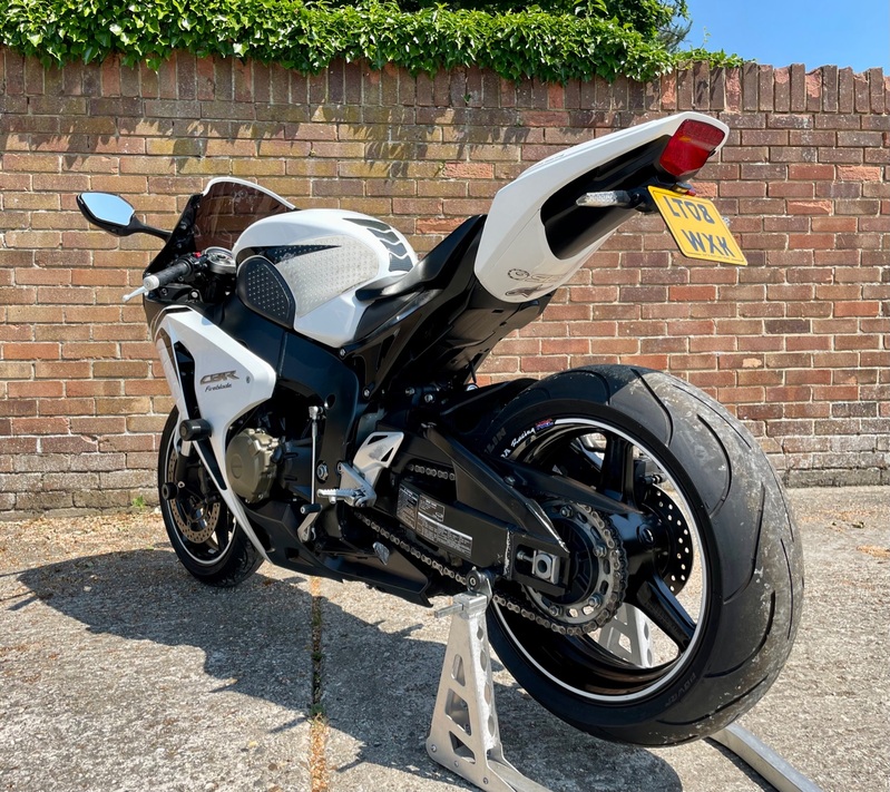 HONDA CBR