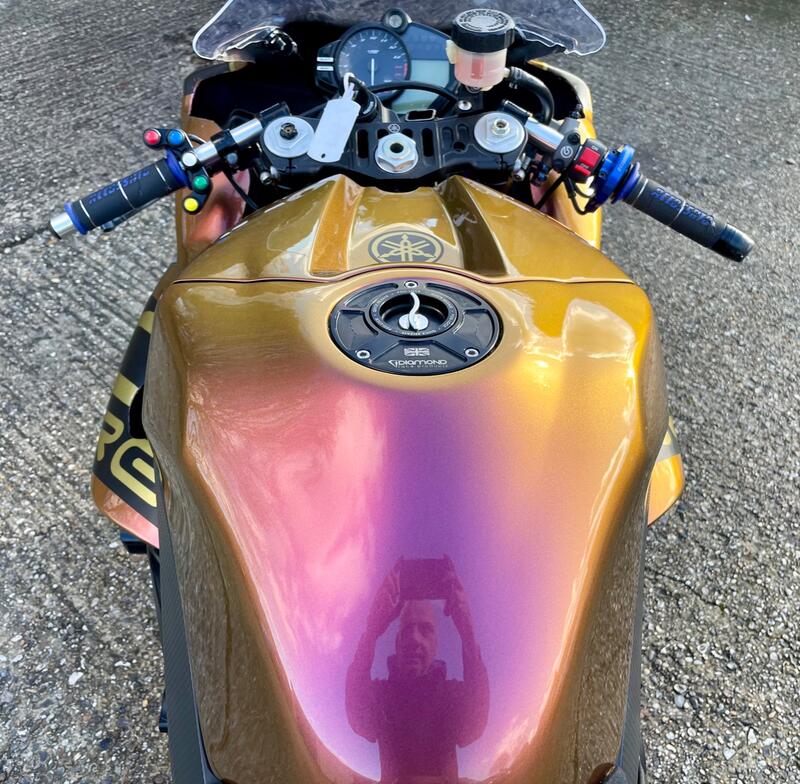 YAMAHA YZF
