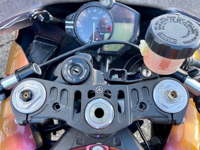 YAMAHA YZF