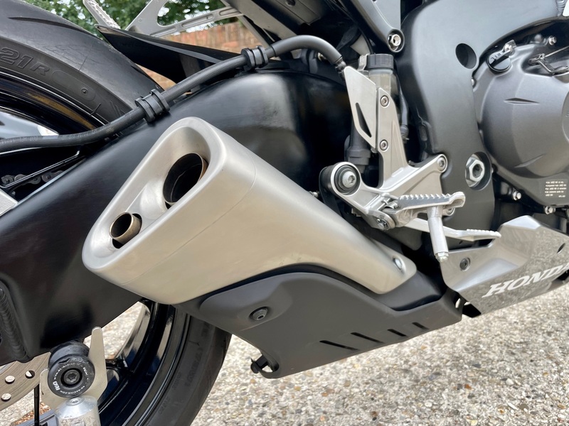 HONDA CBR