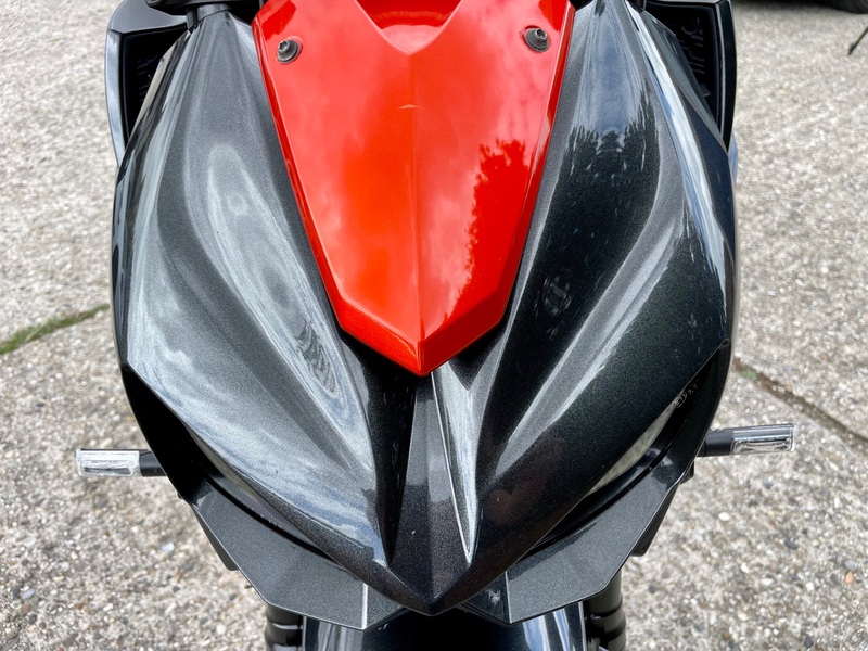 KAWASAKI ZR