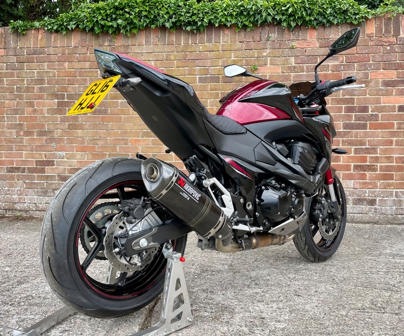 KAWASAKI ZR