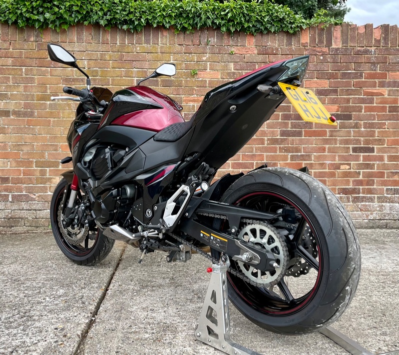 KAWASAKI ZR