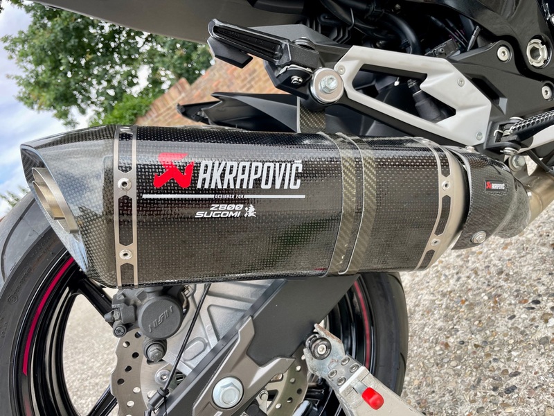 KAWASAKI ZR