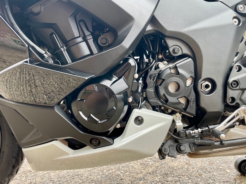 KAWASAKI ZX