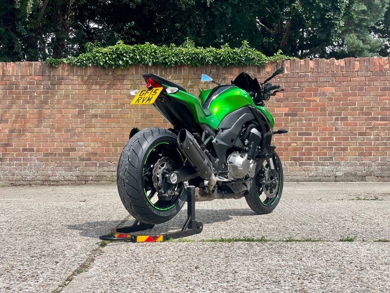 KAWASAKI ZR