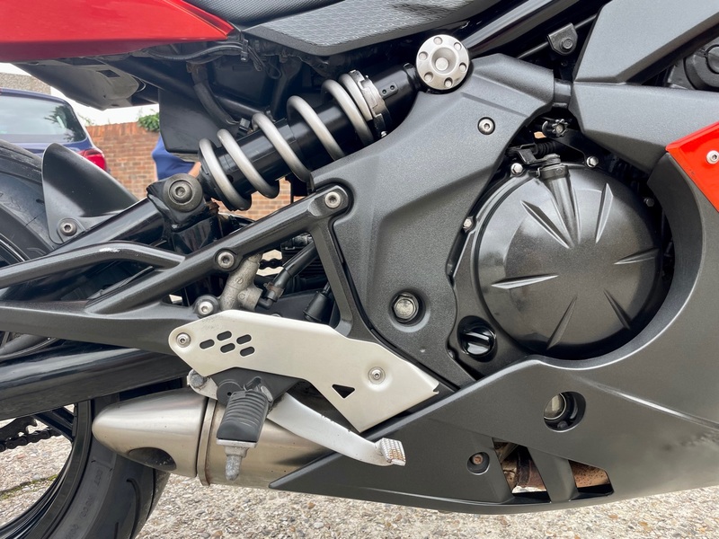 KAWASAKI ER-6F