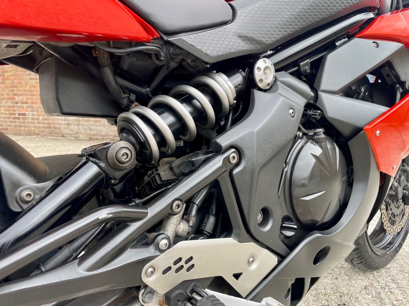 KAWASAKI ER-6F