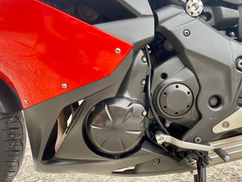 KAWASAKI ER-6F