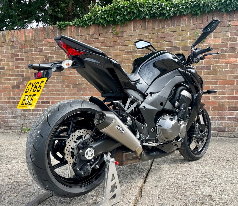 KAWASAKI ZR